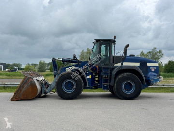 Case921E