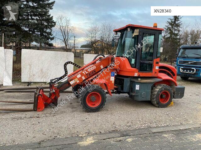 Încărcător telescopic Taian TL - 100