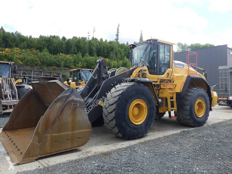 مُحمّلة Volvo L 220 H