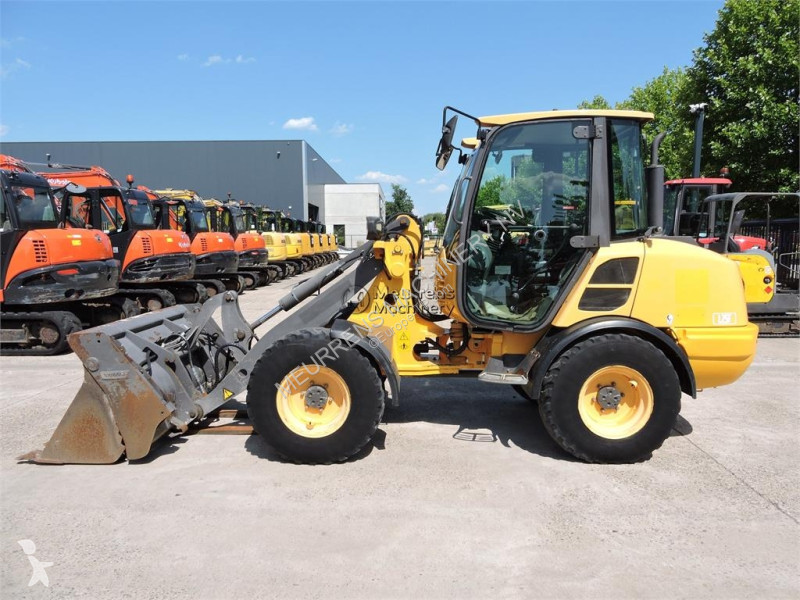 مُحمّلة Volvo L25F + FORK
