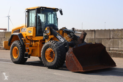 Pala gommata JCB