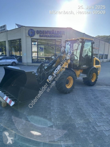 Pala gommata JCB