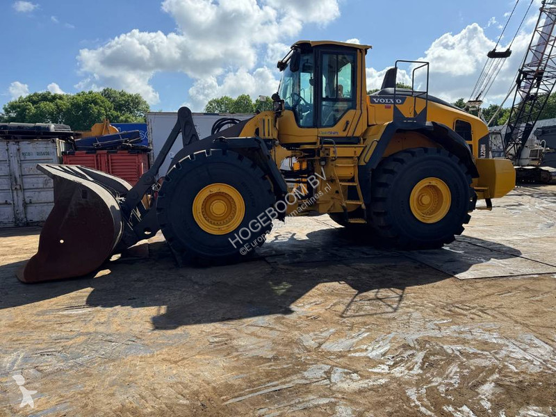 Shovel Volvo L 220 H ( WITH EW TYRES )