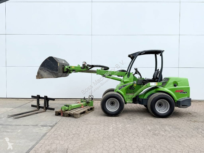 Pala Avant tecno M Opti Drive - Bucket + Jib +...