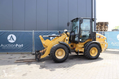 Caterpillar 908