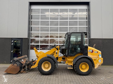 Caterpillar 908