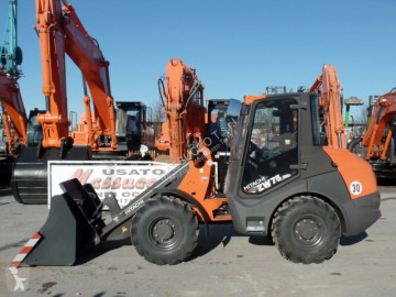HitachiZW75