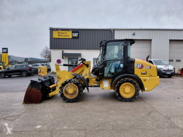 Chargeuse sur pneus Caterpillar