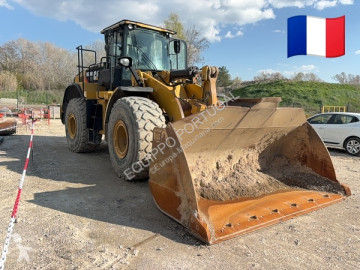 Pá carregadora sobre pneus Caterpillar