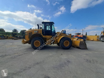 Chargeuse sur pneus Caterpillar