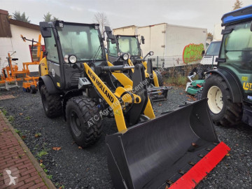 New Holland wheel loader