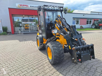 JCB403