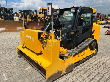 JCB 225 T .