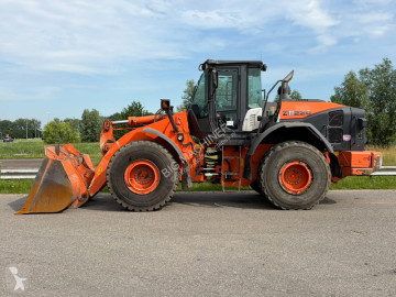 Hitachi ZW220 5B
