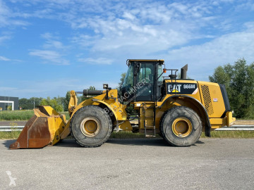 Chargeuse sur pneus Caterpillar