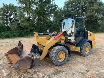 Chargeuse sur pneus Caterpillar