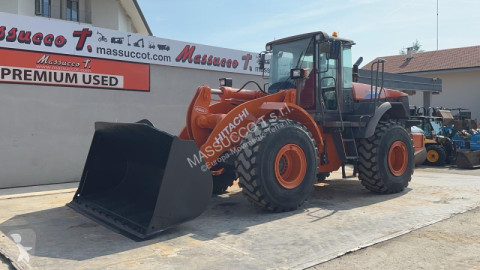 HitachiZW220