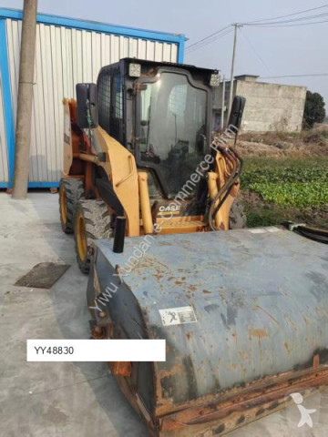 Case SR200