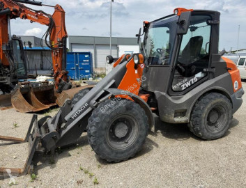 Hitachi ZW75