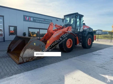 Kolový nakladač Hitachi