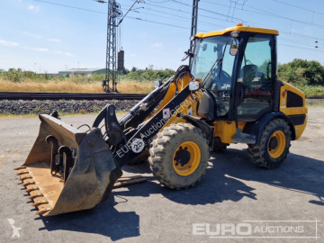 JCB 406 406