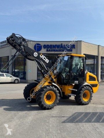 JCB409