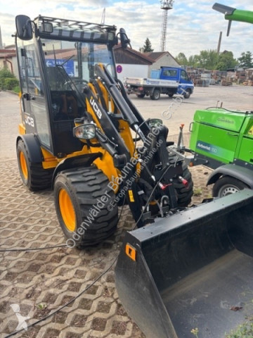 JCB 403
