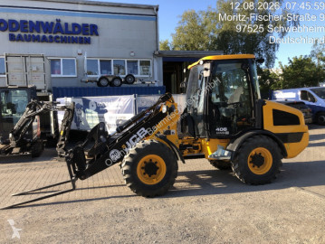 Колісний навантажувач JCB