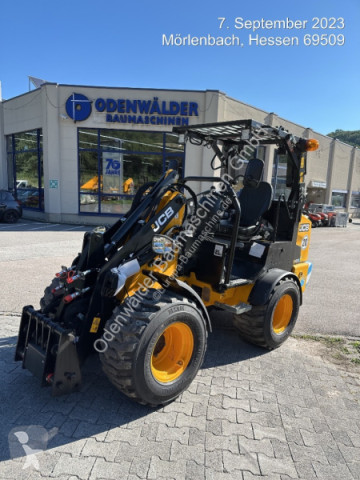 JCB403