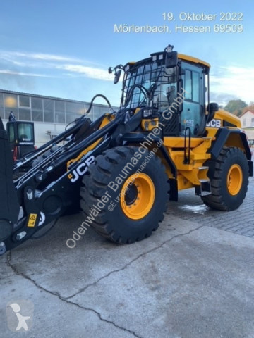 JCB