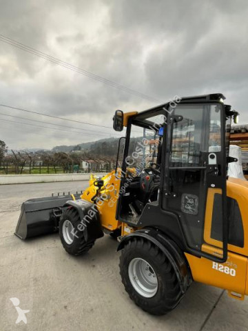 Chargeuse sur pneus Kubota neuve