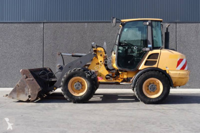 Volvo L 28 F