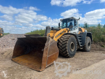 Liebherr wheel loader