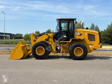 Caterpillar926M