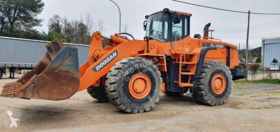 Pala cargadora de ruedas Doosan