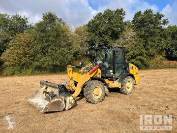Caterpillar 906