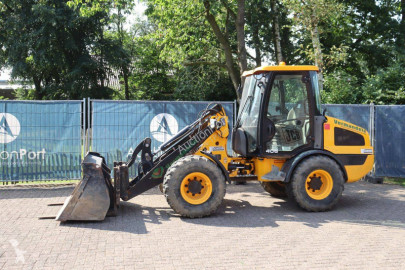 JCB406