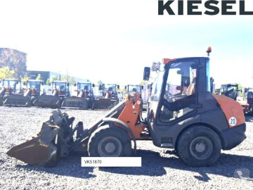 Mini-ładowarka Hitachi
