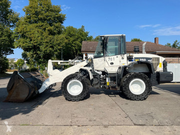 Komatsu WA250-5H WA250 WA250-6 Radlader*Klima*Hochschaufel*Re