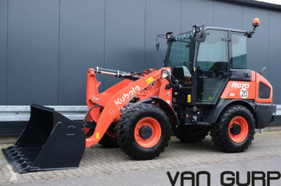 Pala cargadora de ruedas Kubota