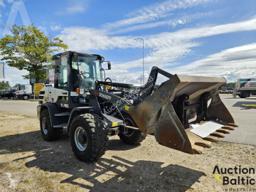 Schaeff wheel loader