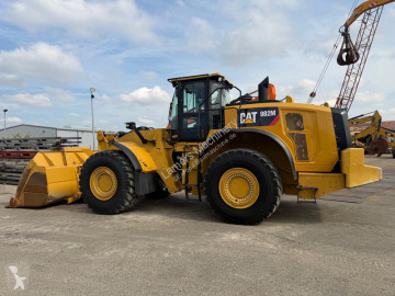 Chargeuse sur pneus Caterpillar