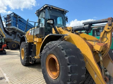 Caterpillar 966M