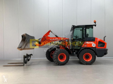 محملة بعجلات Kubota
