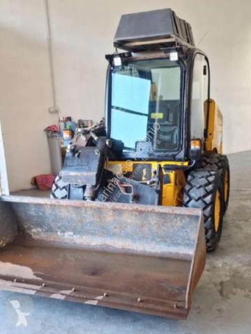 Mini pala cargadora JCB