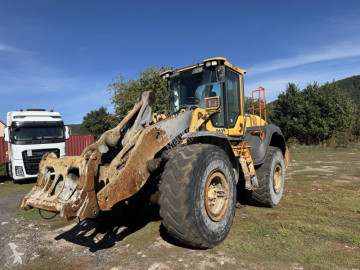 Chargeuse sur pneus Volvo
