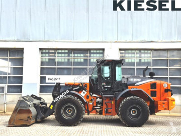 Chargeuse sur pneus Hitachi