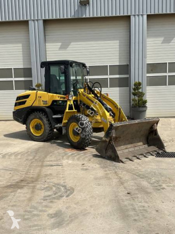 Pala cargadora de ruedas Yanmar