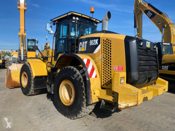 Chargeuse sur pneus Caterpillar