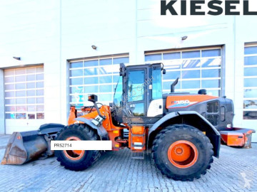 Chargeuse sur pneus Hitachi